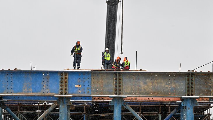 ������� ������� � ������ �������� ������ ����� ��� � ������������� ����������