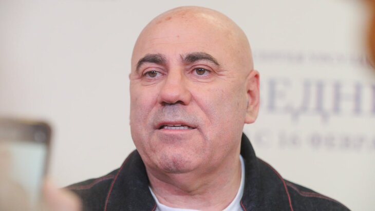 ����� �������� ���������������� ������� � ��������� �� ��� ����