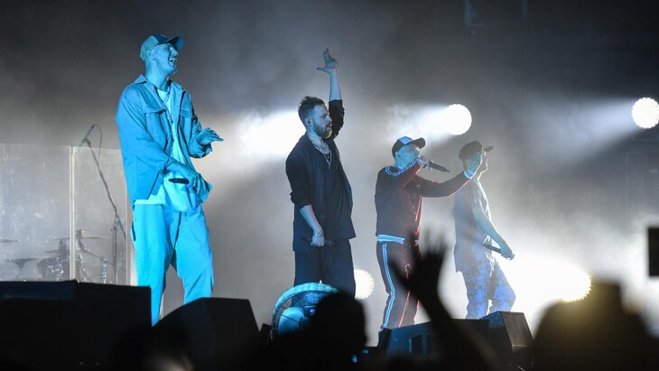 ��������� "�����" ���������� �� ��������� � ������ � ���������