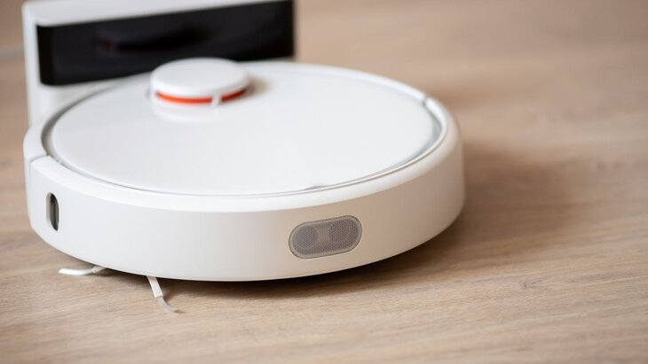 Apple ��������� iOS 18.4 c ���������� �������-��������� � ���