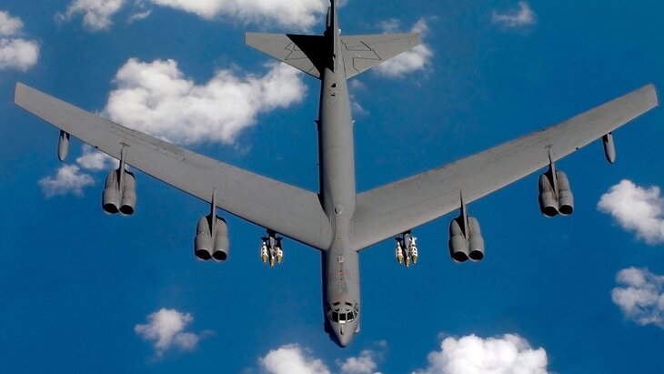 ������������ �������������� B-52 ����� ������ �������� ��� ���������