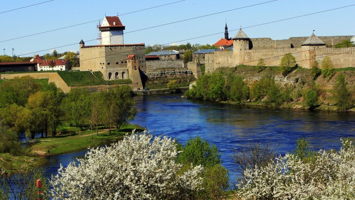 ������� ���������� �� ���������� ��� � ��������������� ����� �� �����