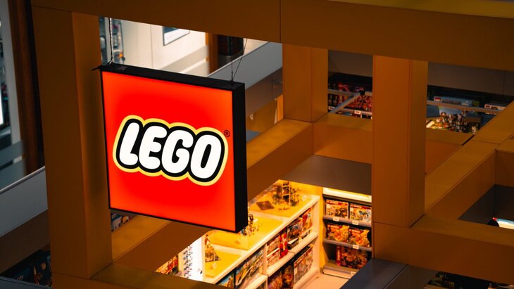 LEGO ���������������� � ������ �������� ����� Monkie Kid � Bionicle