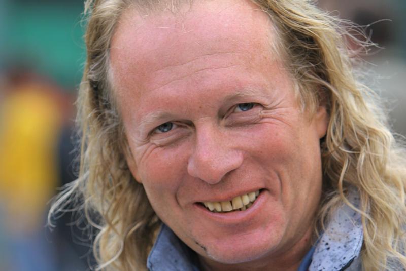 � ������� ����� � ���������� ��������� ����� � �������� ���� ������