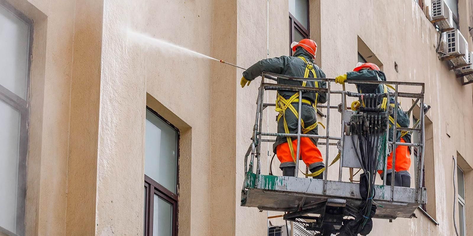 ������ ����� 40 ����� ������� �� �������� � 1-� ��������-������ ������