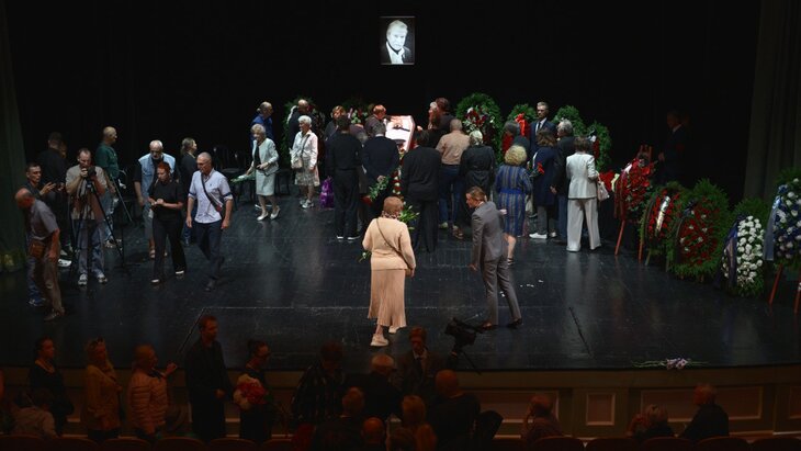 �������� � �������� ������ ����������� � ������ ��. ���������������