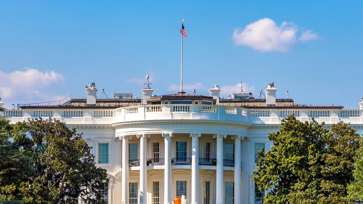 � ������������� ������ �������� ���������� � ����������� ��������� � �� � ���