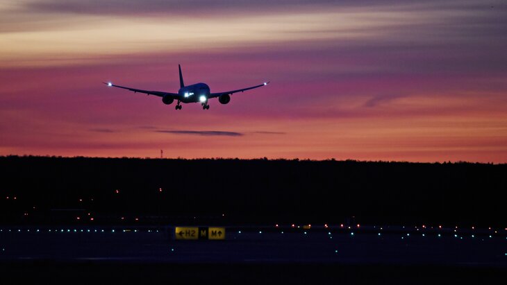 ���� Azur Air ������� � ������� ����� ����������������� ������� � �����