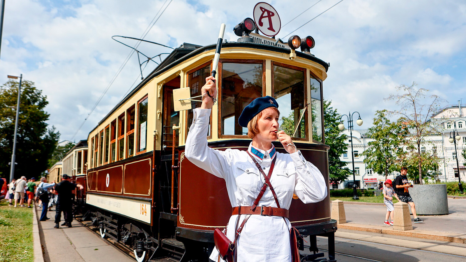 ����� ��������������� ������� � ������ 6 ��������