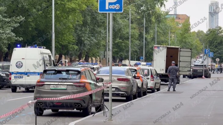 ����������� �� ����� ������ ��������������� � "������" �� ����� ������ � ���