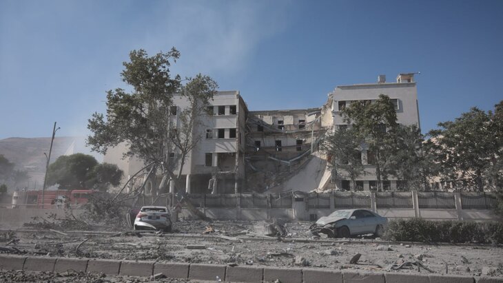 ����� ����� ��� ������ ������� �� ������� ����������� �� ���� �������