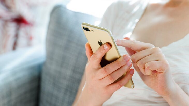 ������ ������� ��������� �������� RuStore �� ������� Apple