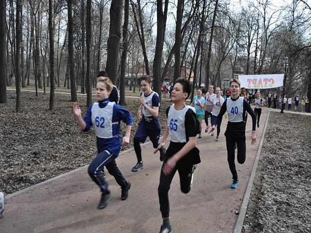 В парке-усадьбе «Михалково» состязались легкоатлеты
