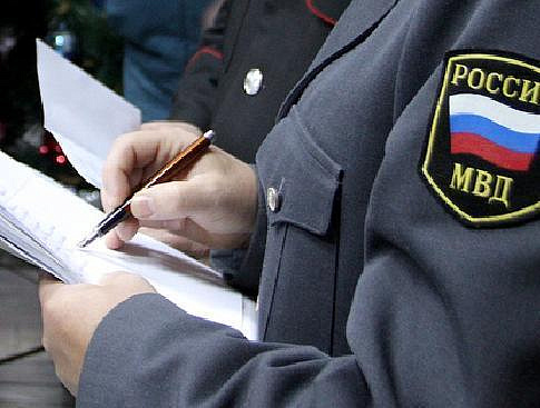 Начальник ОМВД России по Головинскому району, майор полиции Сергей Туманов отчитался перед жителями района за 2015 год