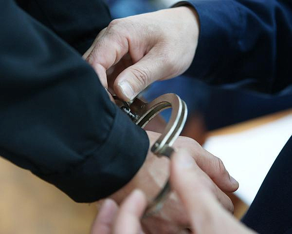 Головинские полицейские задержали менеджера, подозреваемого в мошенничестве