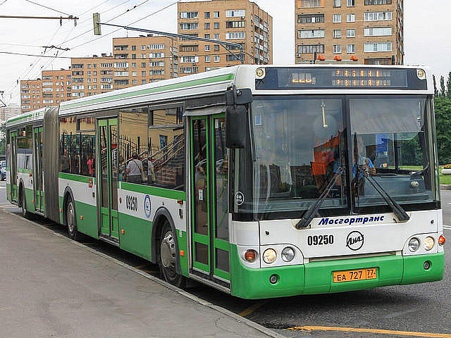 К сведению пассажиров-головинцев: автобус, следующий по маршруту №70к, поменял букву маршрута
