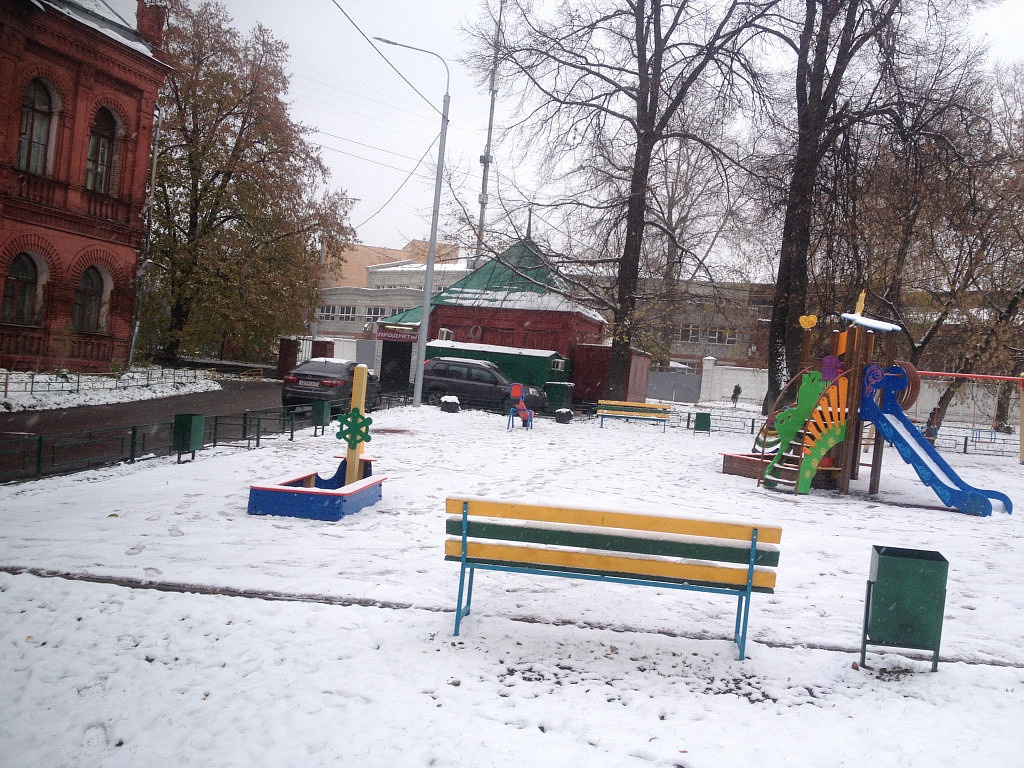 На Михалковской обновлена детская площадка 