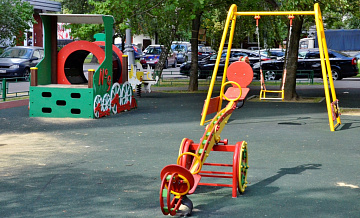 Детские площадки отремонтируют в районе Якиманка