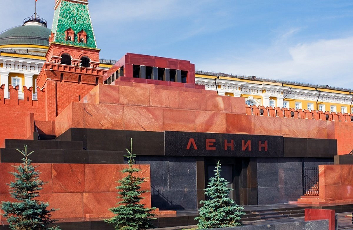 Доступ к Мавзолею Ленина возобновят 1 июля