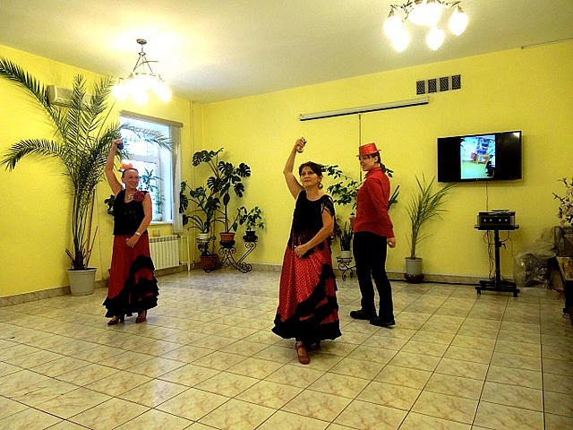 Во вторник в Головинском районе выступит ансамбль «Вихрь  танца»