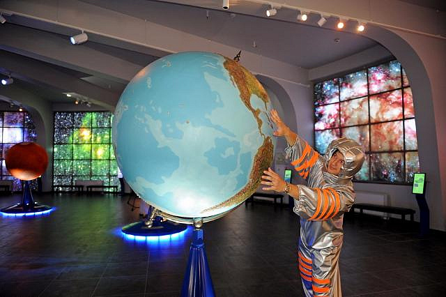Выставка проектов школьников «КосмОдис-Москва-2017» пройдет в Московском планетарии