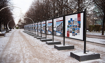 На Цветном бульваре работает фотовыставка об изменениях облика столицы