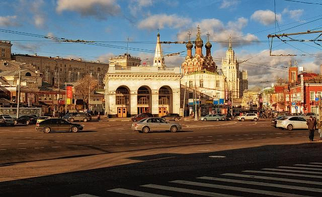 Пешеходная экскурсия пройдет по коммунистическим местам Москвы
