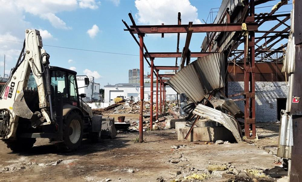 Незаконный склад демонтировали в Таганском районе Москвы