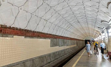 Ремонт стен станций метро ведется в ЦАО