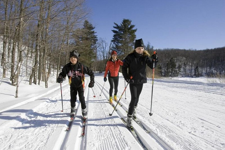 Головинцы смогут зимой покататься на лыжах в своём районе