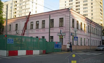 Фабрику XIX века сносят в центре Москвы ради строительства жилого дома