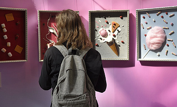 Выставка наивного искусства открыта в Малом Головином переулке