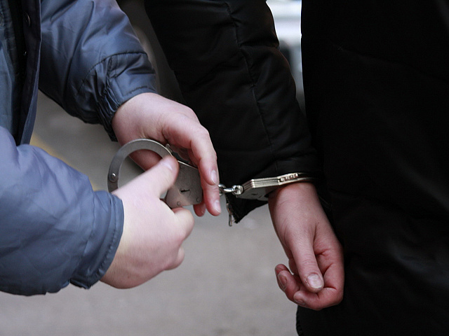В 1-м Лихачёвском переулке задержан гражданин, находившийся в федеральном розыске 