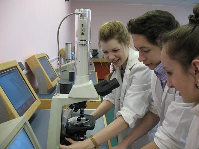 Учениками медицинского класса ГБОУ «Школа №627» стал 31 человек