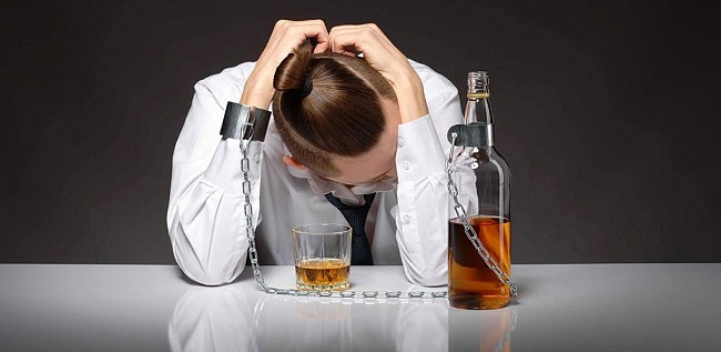 Как развивается алкогольная зависимость: стадии, симптомы и группы пациентов