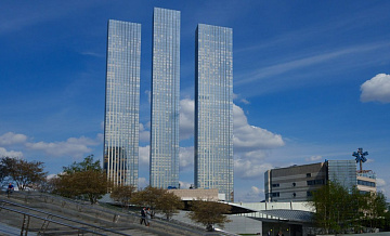 Три небоскреба ввели рядом с «Москвой-Сити»