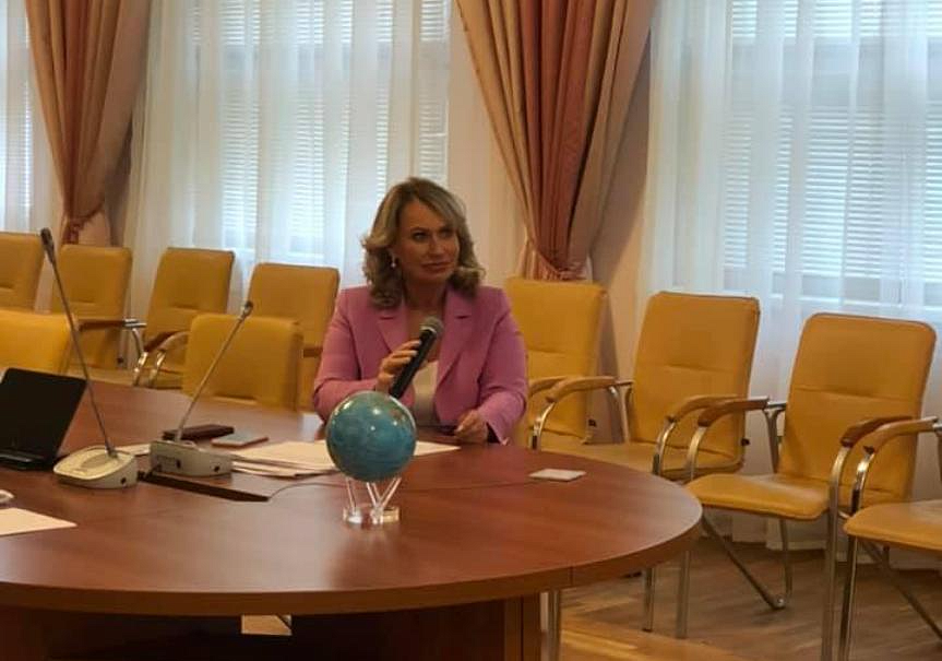Ирина Ильичева провела встречу с директорами школ
