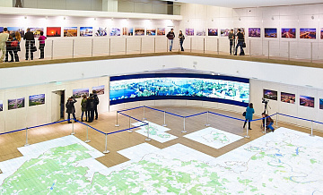В «Доме на Брестской» открыли выставку «Картография Москвы»