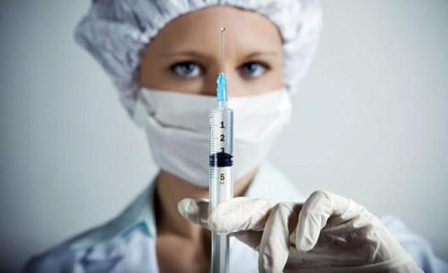Москвичам предлагают бесплатную вакцинацию от гепатита и туберкулеза