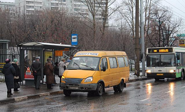 В Москве создана база водителей частных автобусов