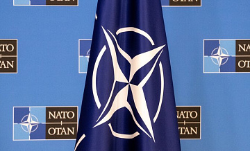 Шольц заявил, что НАТО не будет стороной конфликта на Украине