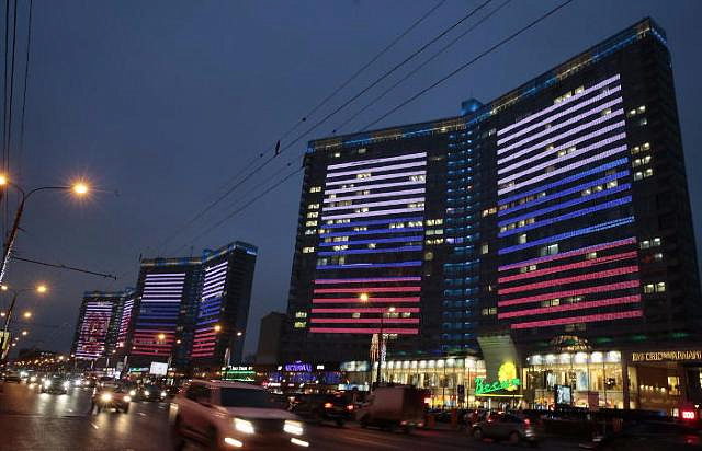 Фасады исторических зданий в центре Москвы украсят цветами триколора ко Дню России